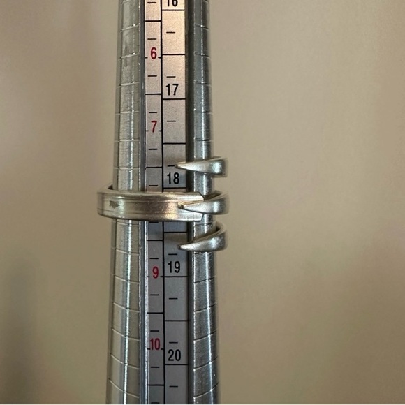 Fork Ring - Picture 6 of 9